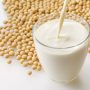 豆乳は畑のお肉と呼ばれる大豆から作られているから栄養素は抜群！